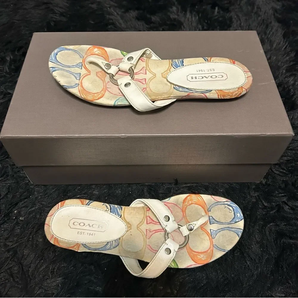 COACH white sandals flip flops shoes women’s 6.5